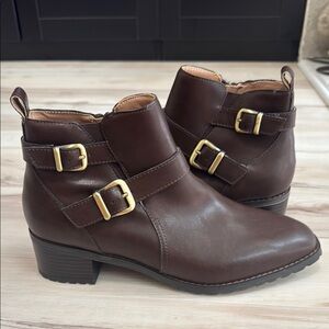 BLONDO Shantel Waterproof Ankle Boot In Java